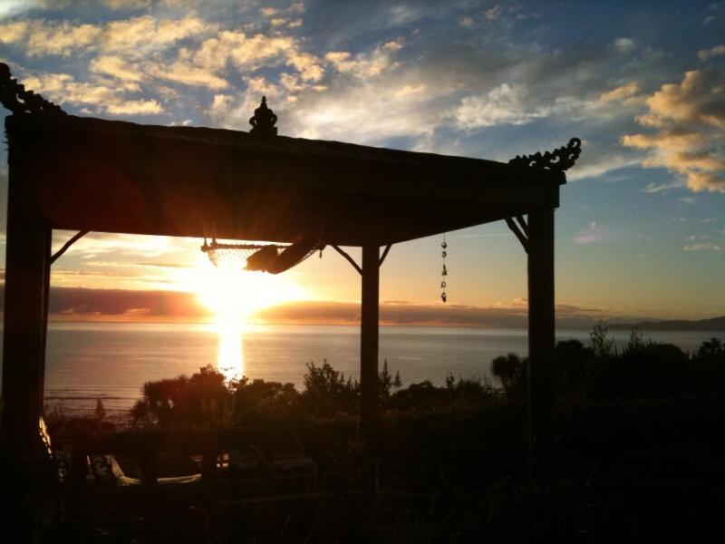 Shambhala Cabins Onekaka ภายนอก รูปภาพ